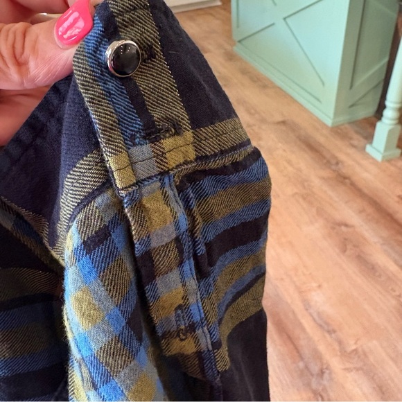 Ashley Stewart Women's 16W Cotton Metallic Blue Plaid Flannel Plus Button-up Top - Picture 5 of 5